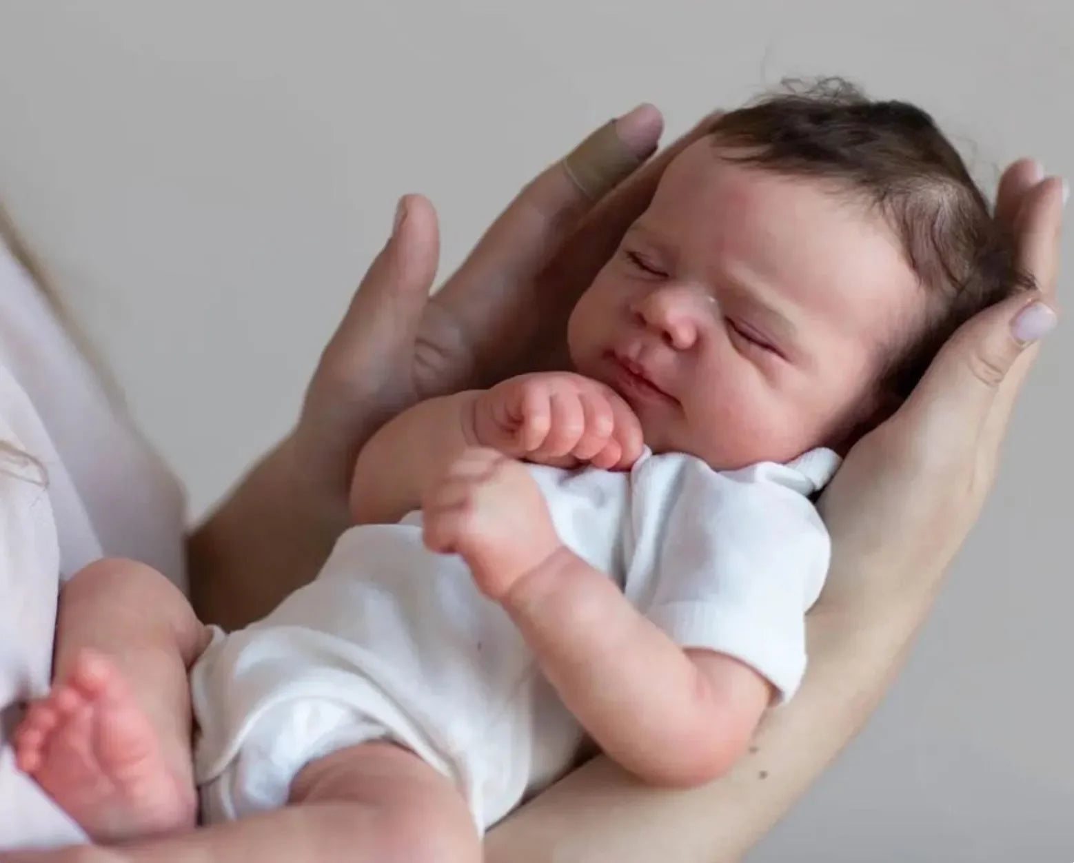 Realistic 48CM Sleeping Reborn Baby Doll – So Real, So Sweet