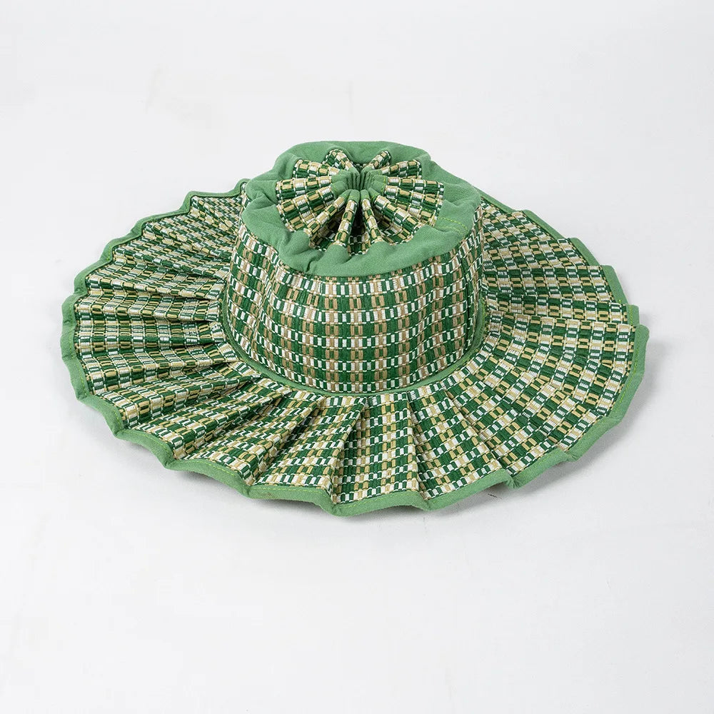 Foldable Pleated Straw Hat – Fashionable & Waterproof