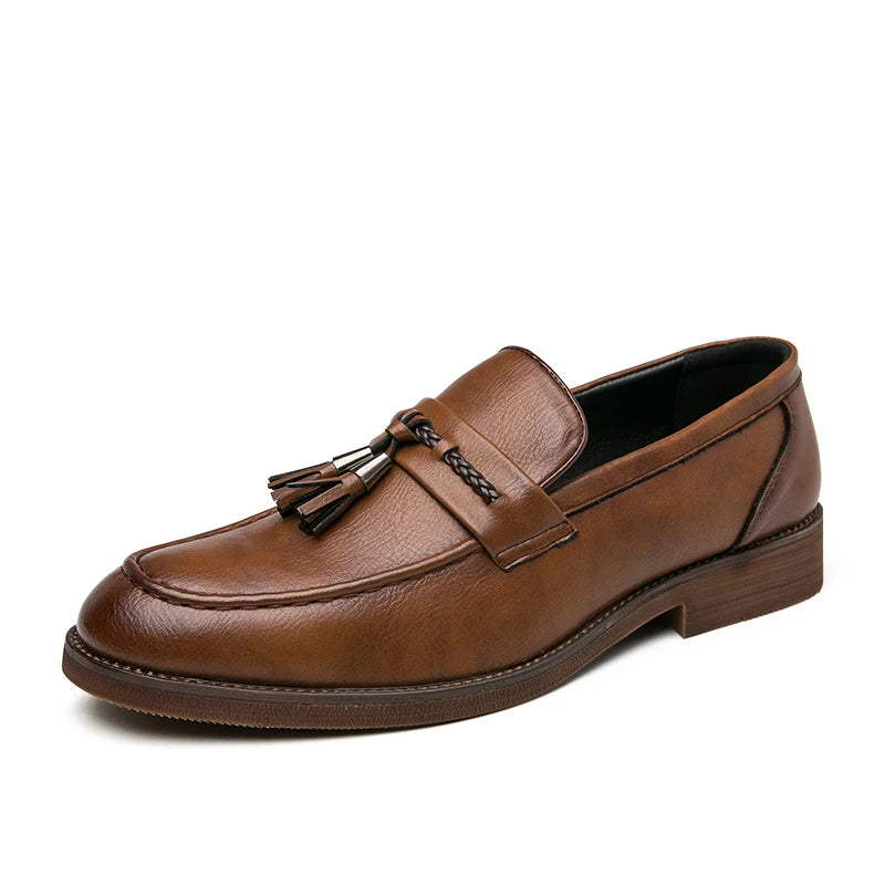 Pointed Men’s Casual Moccasins – Fringed Slip-On Bean Boat Shoes