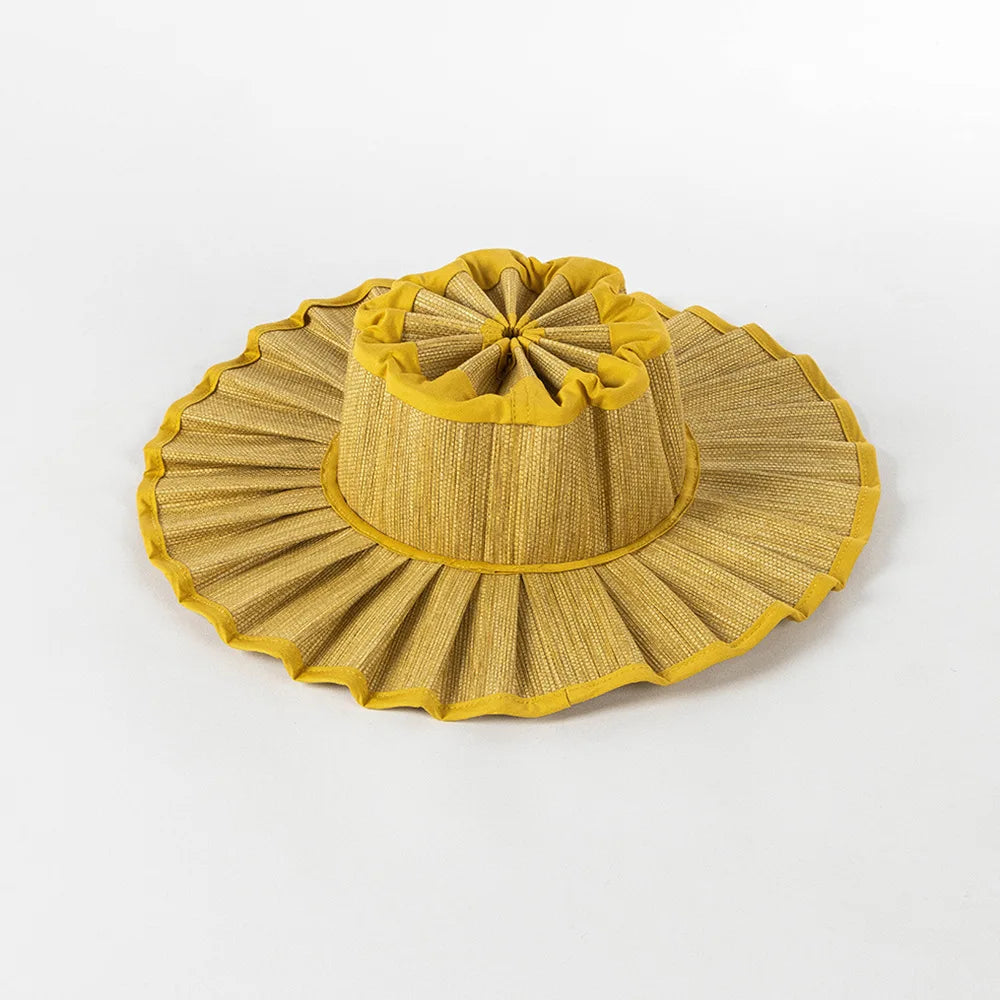 Foldable Pleated Straw Hat – Fashionable & Waterproof