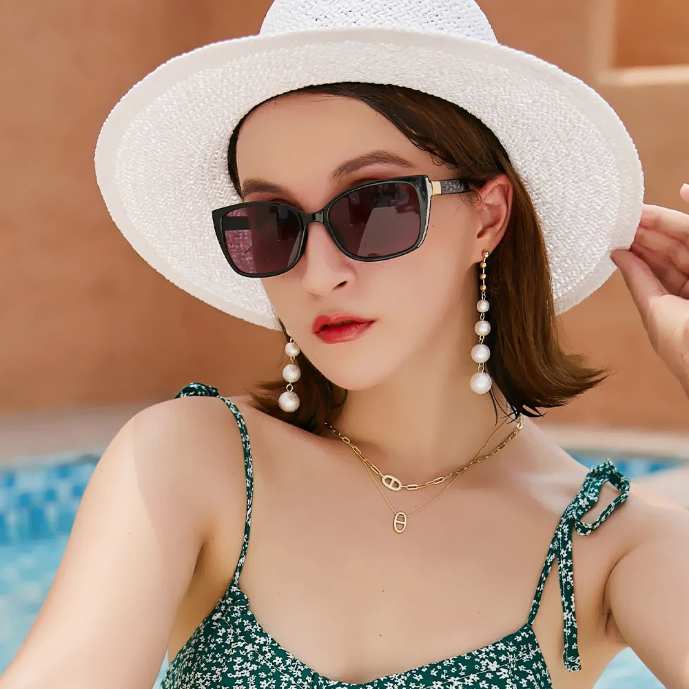 Oversized Women’s Cat Eye Sunglasses – Polarized & Presbyopia Lenses