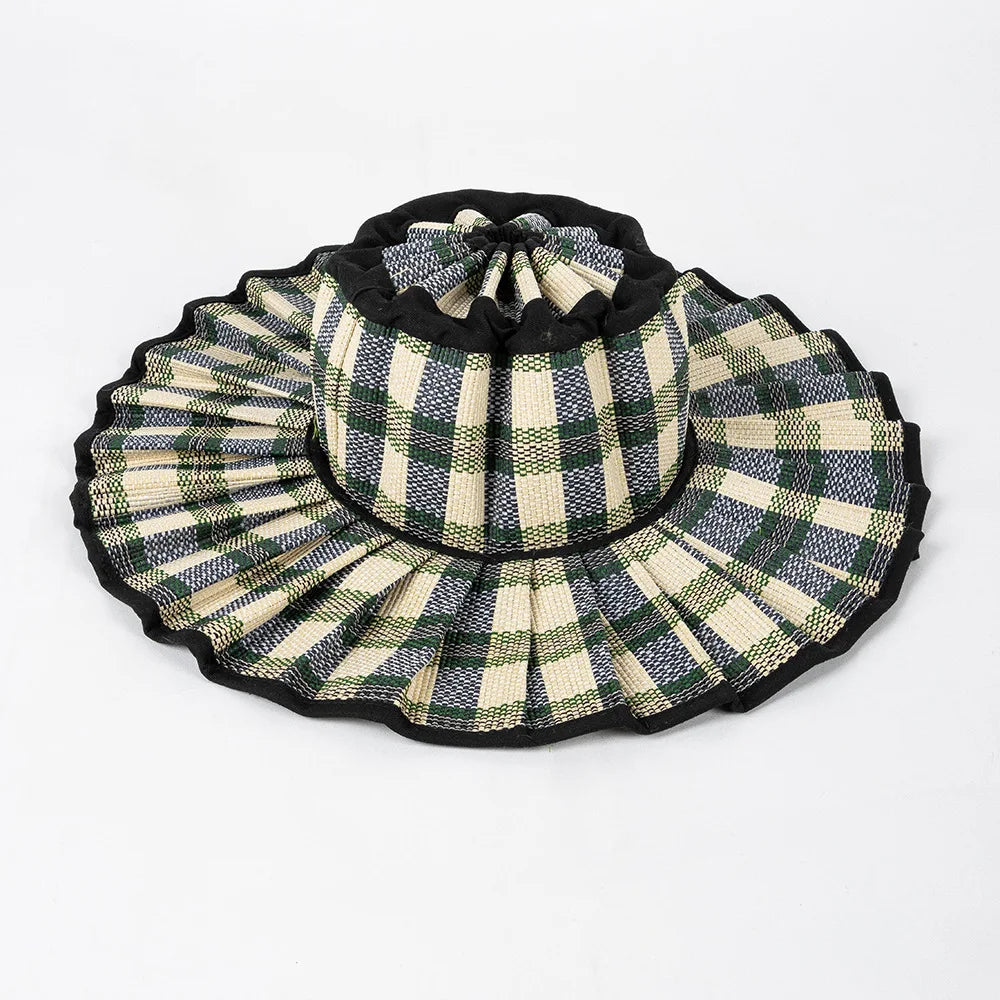 Foldable Pleated Straw Hat – Fashionable & Waterproof