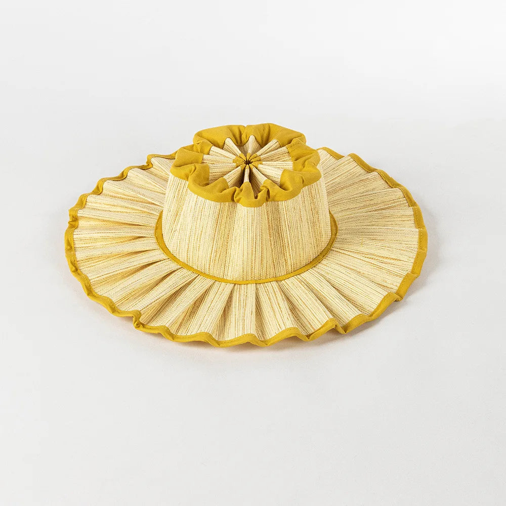 Foldable Pleated Straw Hat – Fashionable & Waterproof