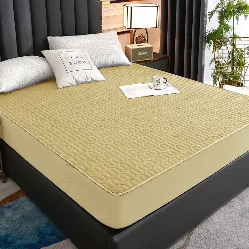 Waterproof Thicken Mattress Protector – Skin-Friendly & Comfortable