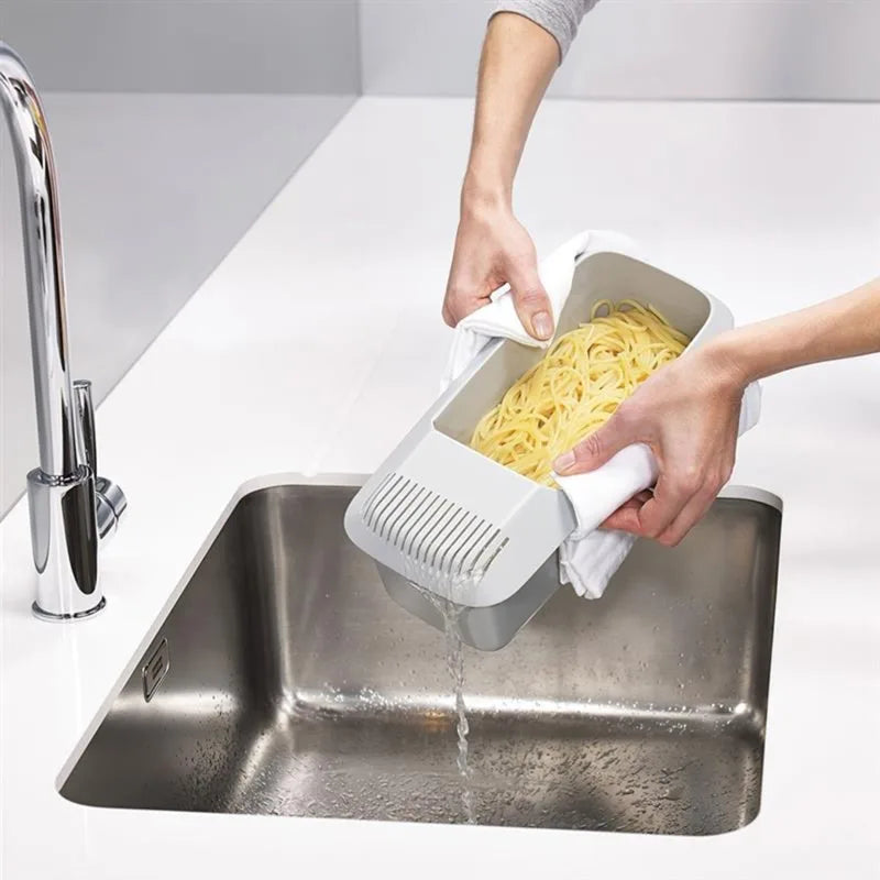 Microwave Noodles & Pasta Cooker with Built-In Strainer